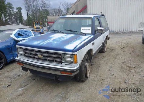 1986 Chevrolet Blazer S10 z USA, uszkodzony, nr VIN 1G8CT18R2G8203684